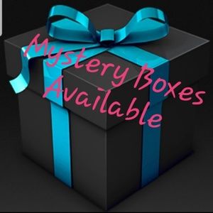 🎁Mystery Box of Womens Clothing w/Free Gift🎁